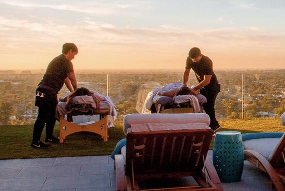 Avoid Orange County Traffic with a Relaxing Mobile Massage at Home